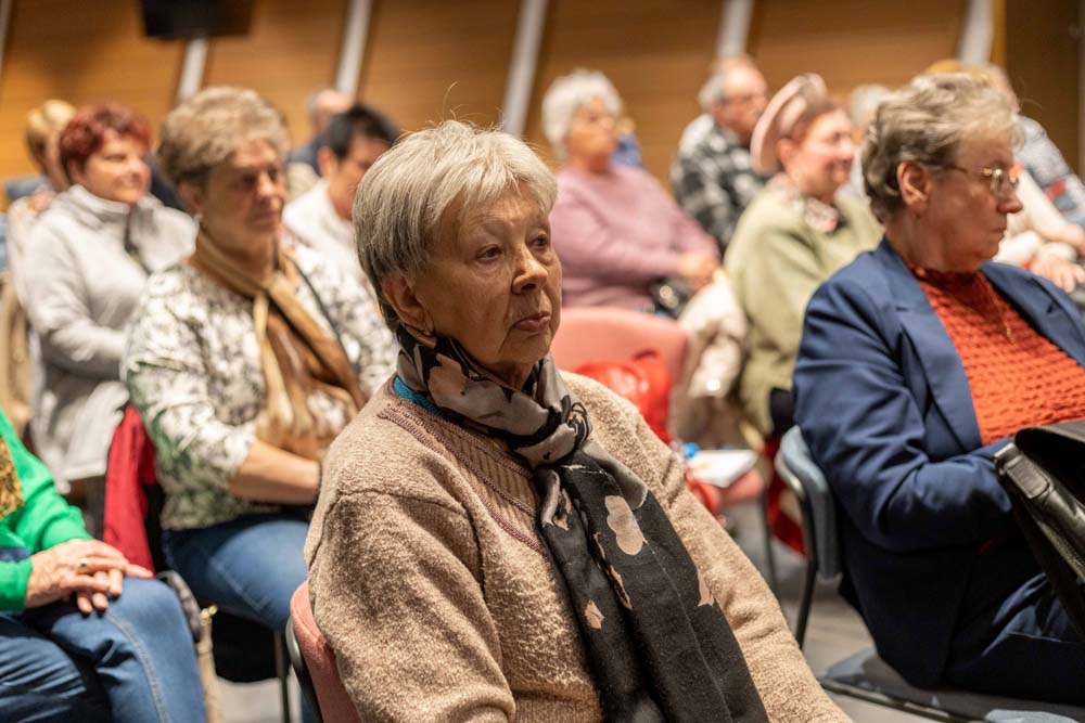 Hírmodó A Béresalapítványról Html 4ceaaa44.jpg