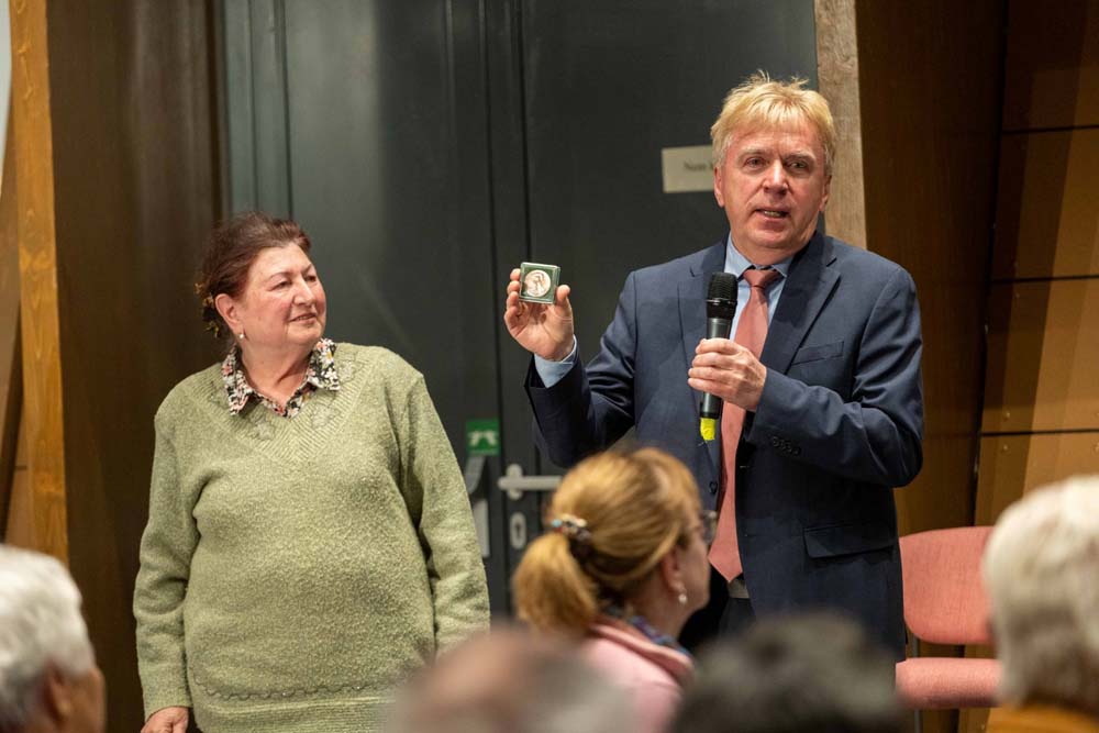 Hírmodó A Béresalapítványról Html M24ed8cde.jpg