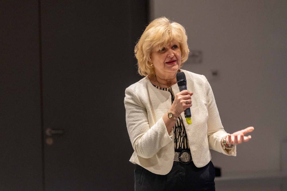 Hírmodó A Béresalapítványról Html M4087b158.jpg