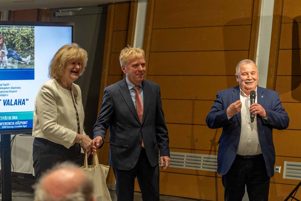 Hírmodó A Béresalapítványról Html M74379161.jpg