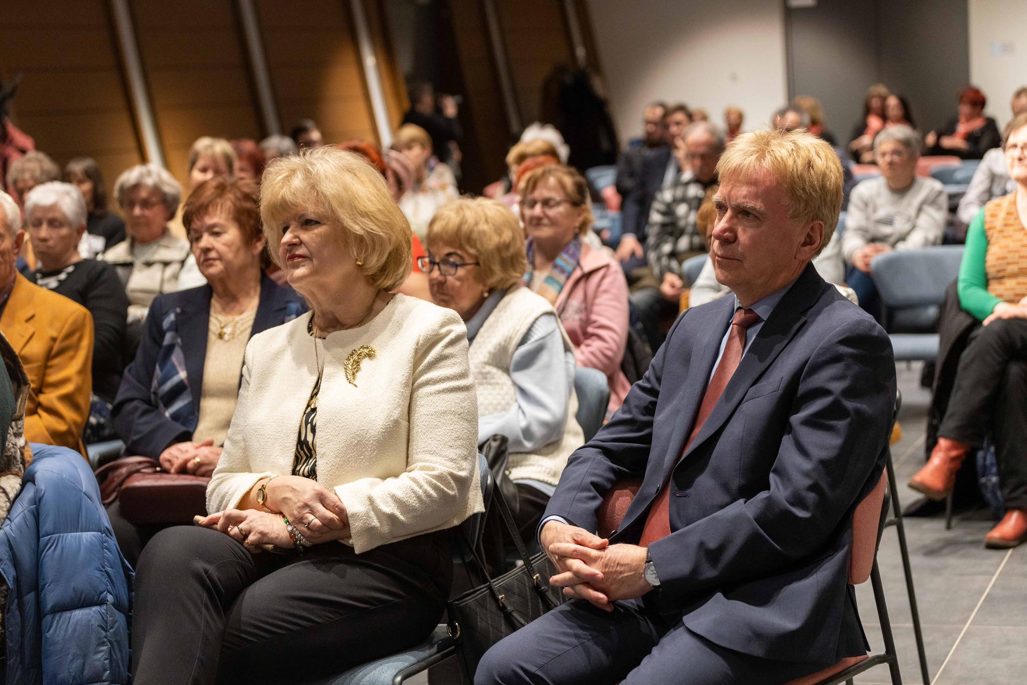 Szepesi Tibor A Béresalapítványról Html M213bfc5c.jpg